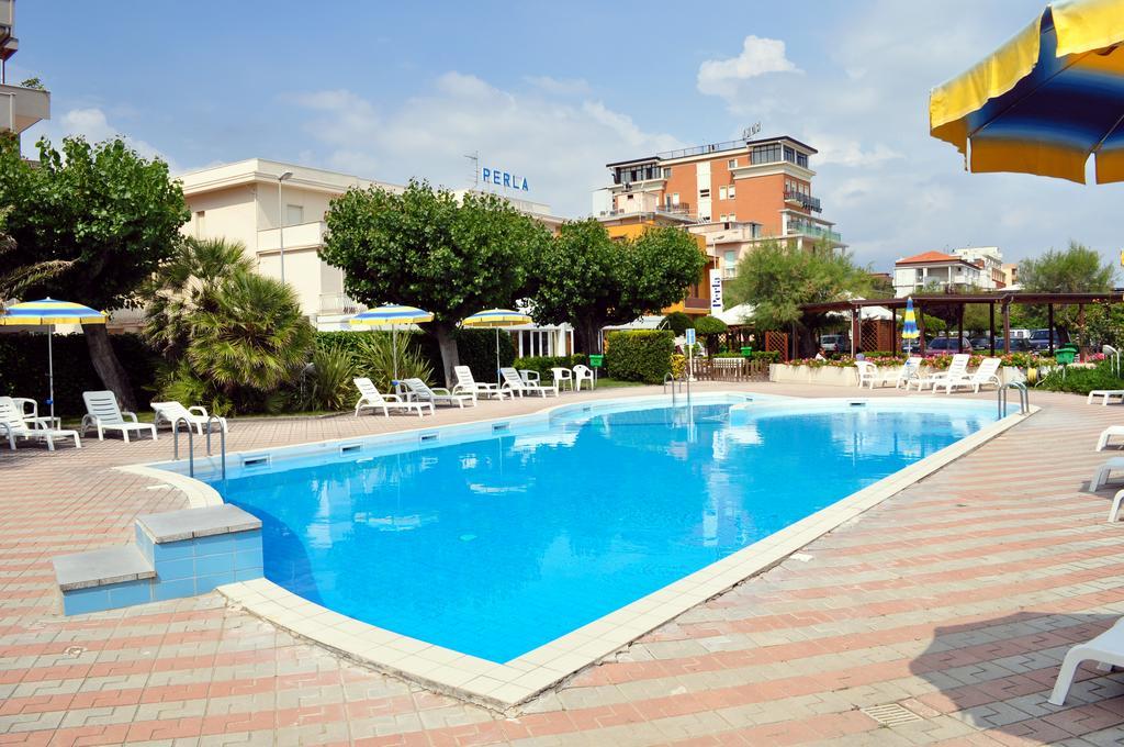 Hotel Perla Senigallia Exteriör bild