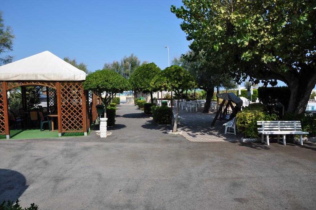 Hotel Perla Senigallia Exteriör bild